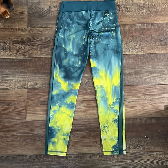 Workout Climate Leggings - Picture 4 of 6